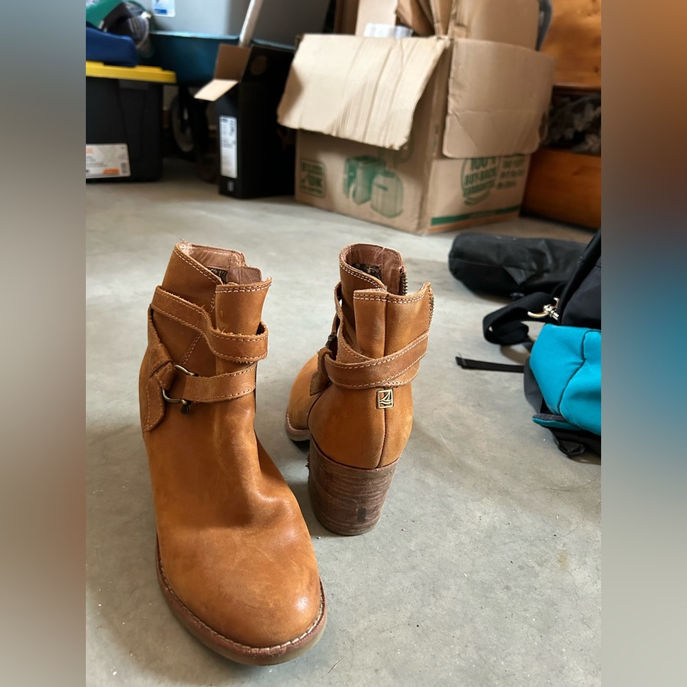 Sperry waterproof Booties